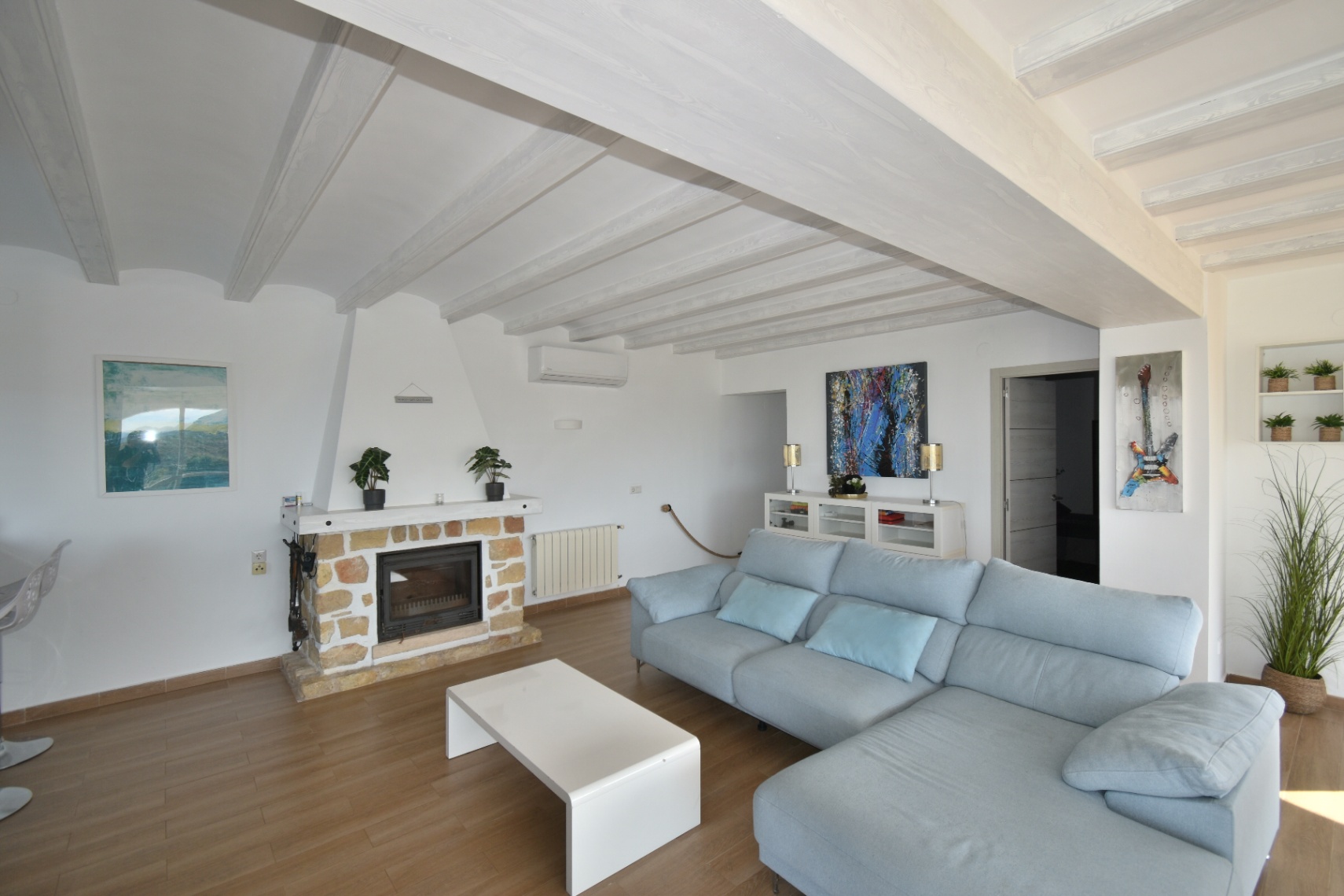 Villa for sale in Denia